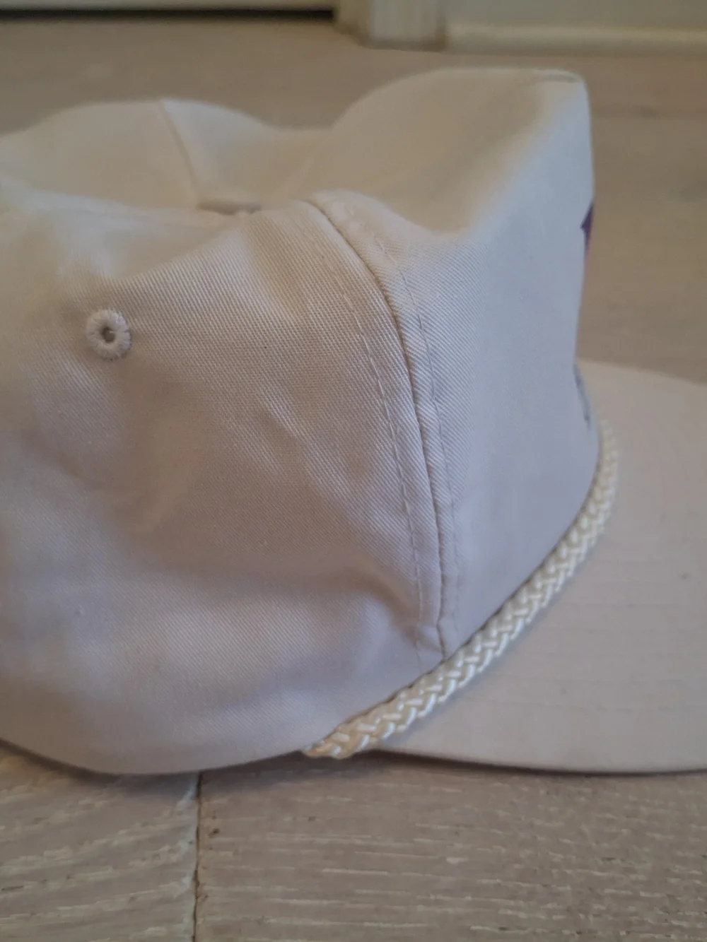 Vintage White Georgia Lottery Peach Trucker Hat